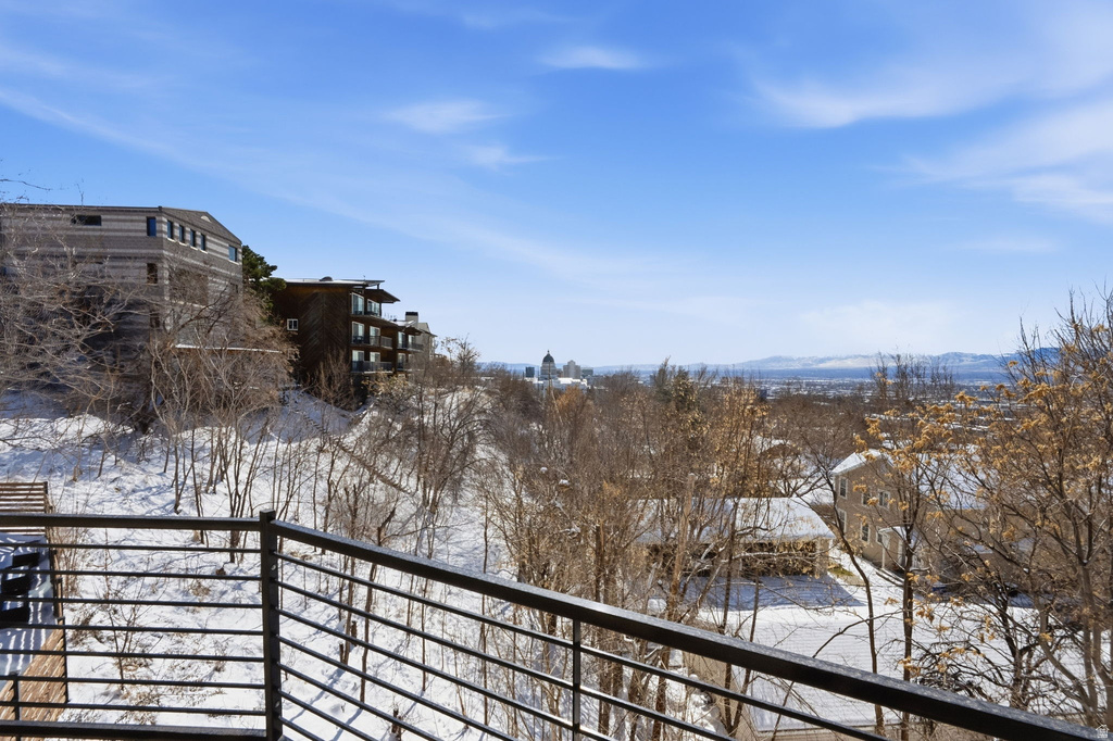 68 E COLUMBUS CT Salt Lake City, UT 84103