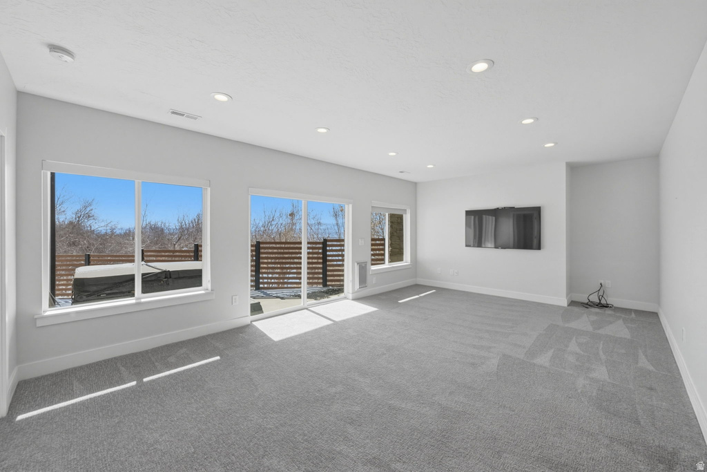 68 E COLUMBUS CT Salt Lake City, UT 84103