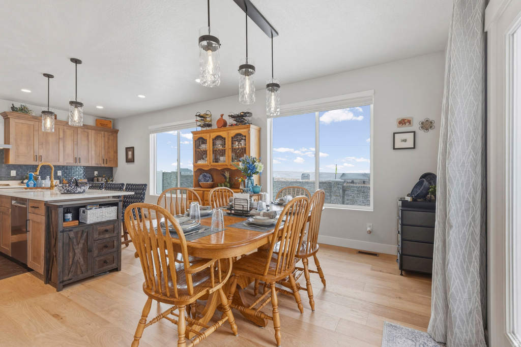 6852 W WINDY OAK DR #128 Herriman, UT 84096