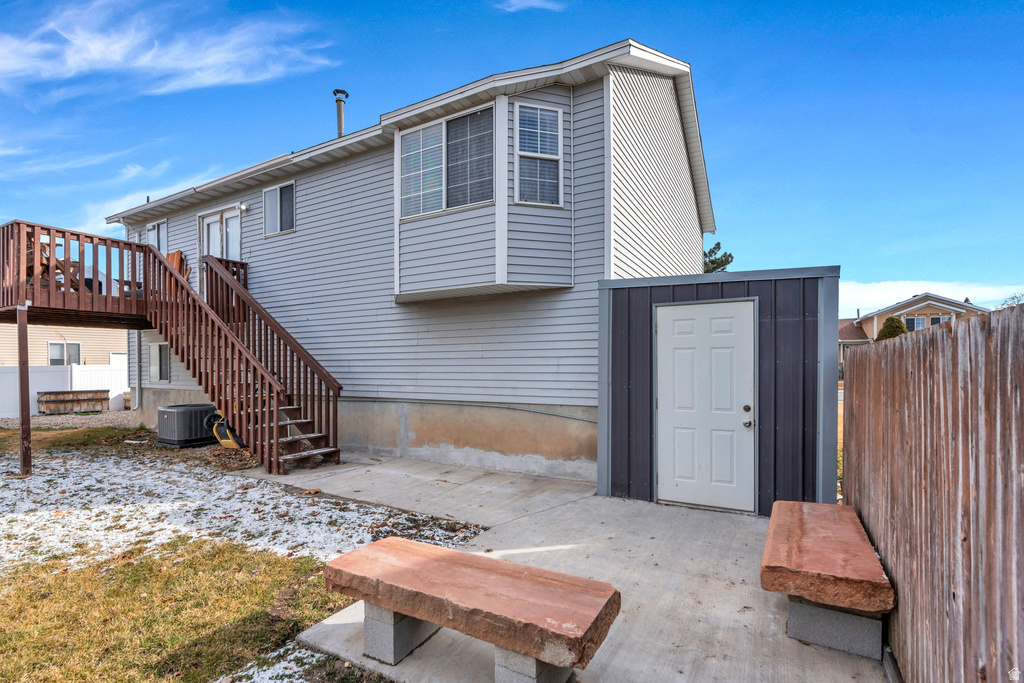 5166 W TICKLEGRASS DR West Jordan, UT 84081