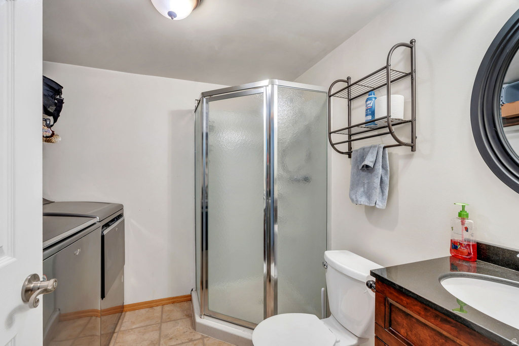 5166 W TICKLEGRASS DR West Jordan, UT 84081