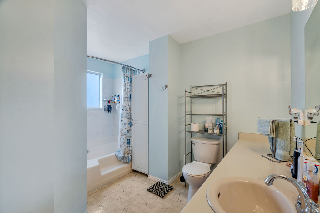 5166 W TICKLEGRASS DR West Jordan, UT 84081