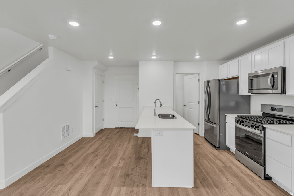 8602 W PATRON WAY #1090 Magna, UT 84044