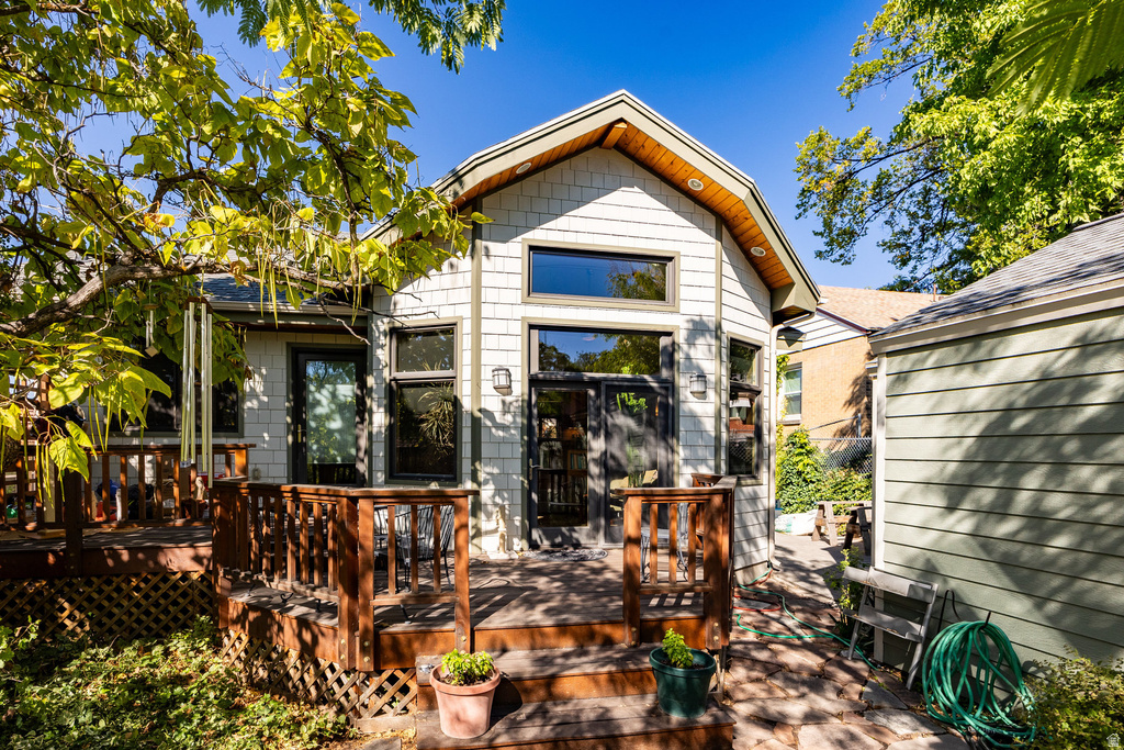 962 E LOWELL AVE Salt Lake City, UT 84102