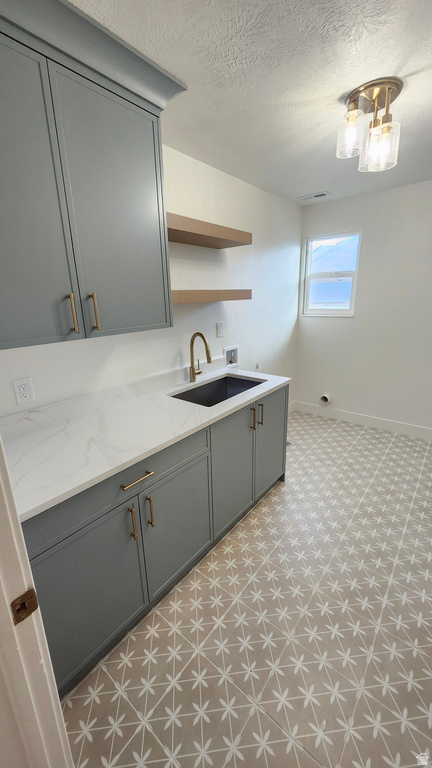 9039 S 1660 E Sandy, UT 84093