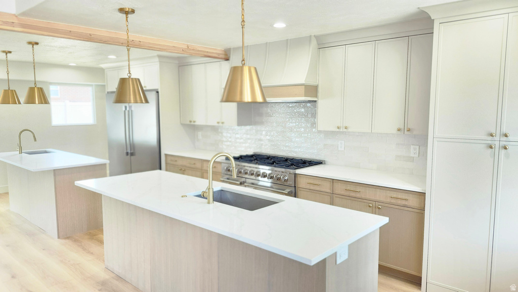 9039 S 1660 E Sandy, UT 84093