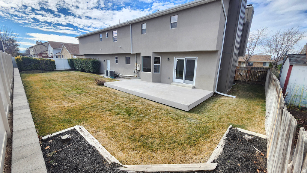 9039 S 1660 E Sandy, UT 84093