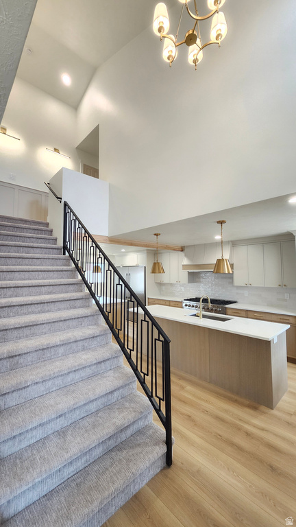 9039 S 1660 E Sandy, UT 84093