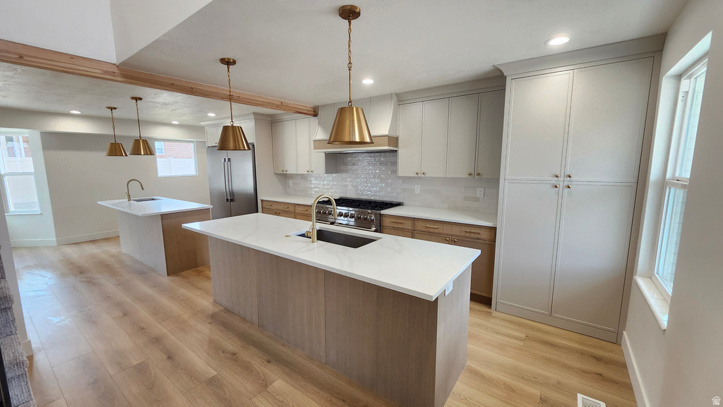 9039 S 1660 E Sandy, UT 84093