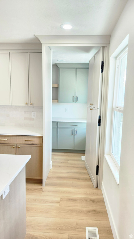 9039 S 1660 E Sandy, UT 84093