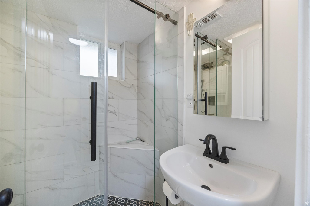 1042 N GRAMERCY AVE Ogden, UT 84404