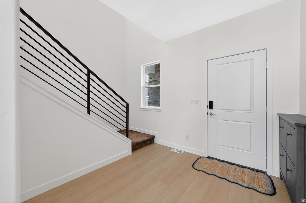 834 W DAYLIGHT DRIVE DR Bluffdale, UT 84065