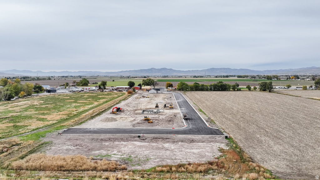 5125 W 10100 N Elwood, UT 84337