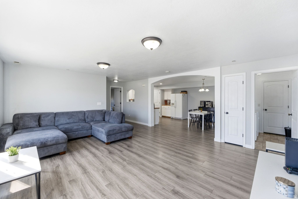 3812 E ROCK CREEK RD #8 Eagle Mountain, UT 84005