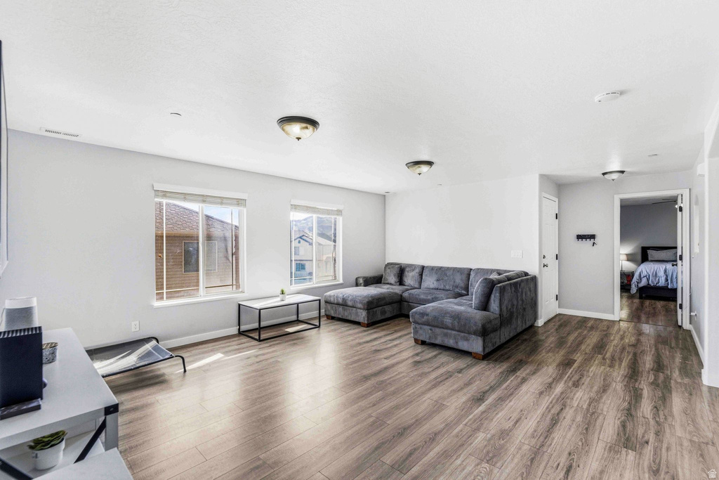 3812 E ROCK CREEK RD #8 Eagle Mountain, UT 84005