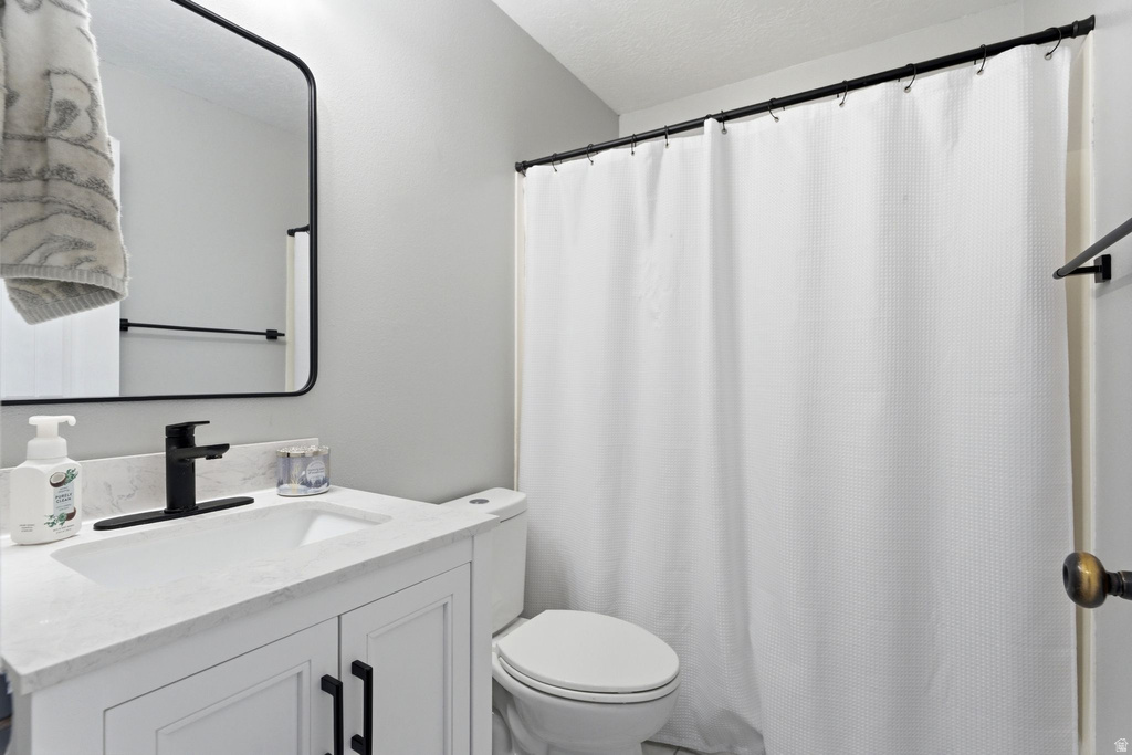 3812 E ROCK CREEK RD #8 Eagle Mountain, UT 84005