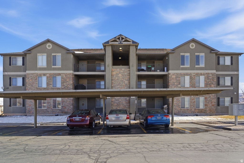 3812 E ROCK CREEK RD #8 Eagle Mountain, UT 84005