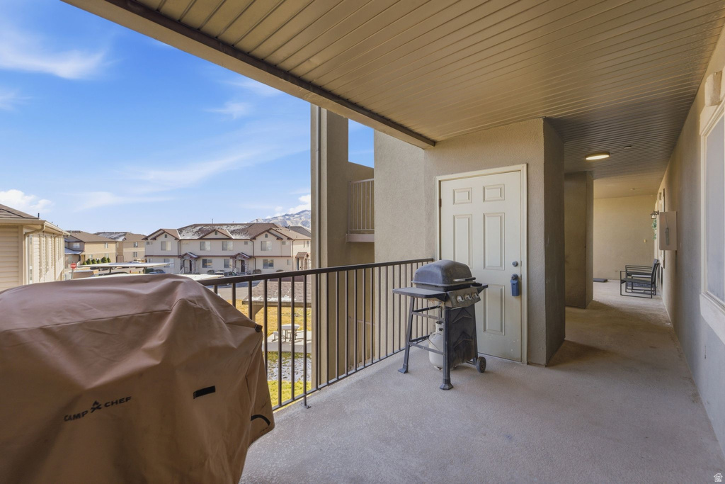 3812 E ROCK CREEK RD #8 Eagle Mountain, UT 84005