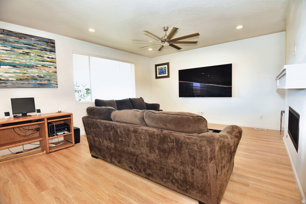 2292 N ELDERBERRY Saratoga Springs, UT 84045