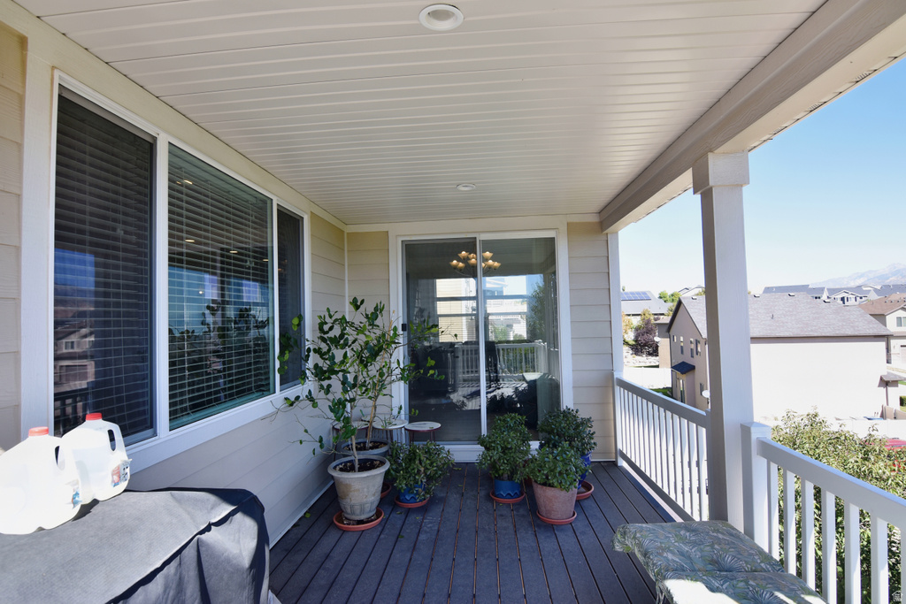 2292 N ELDERBERRY Saratoga Springs, UT 84045