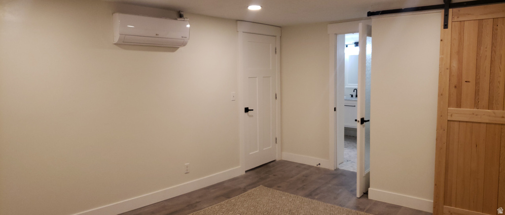 5210 S 900 ST Murray, UT 84117