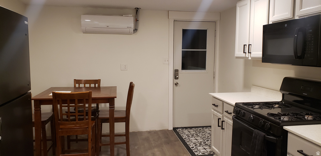 5210 S 900 ST Murray, UT 84117