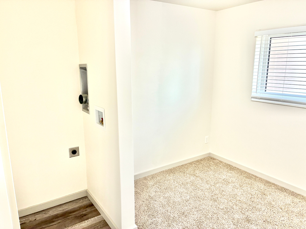 5261 S 2200 W Roy, UT 84067