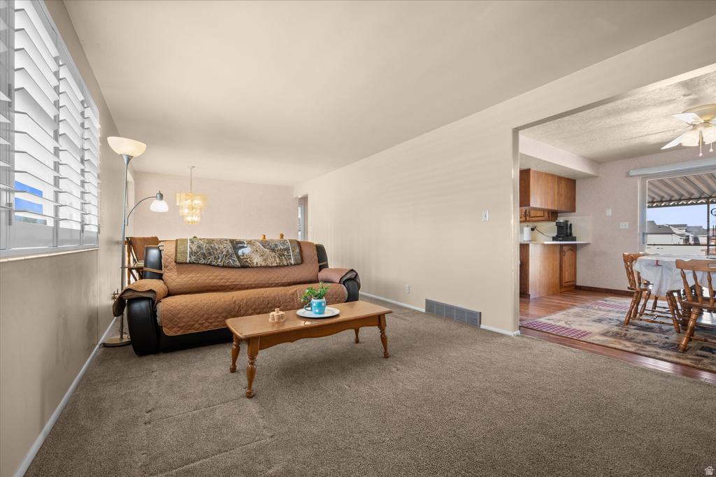 2298 W 800 N Clinton, UT 84015