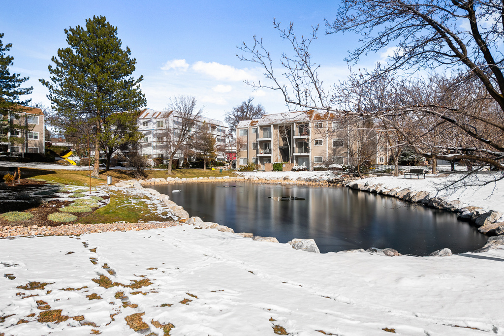 4611 S QUAIL VISTA COVE #G Millcreek, UT 84117