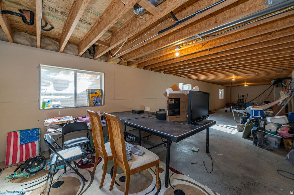 635 W 3600 S Riverdale, UT 84405