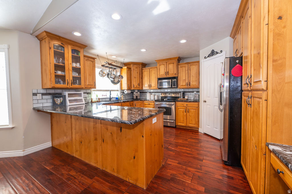 635 W 3600 S Riverdale, UT 84405