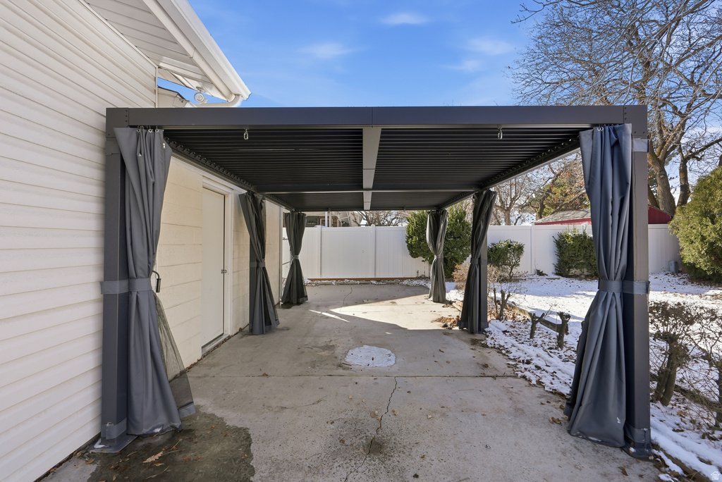 4248 S KING ARTHUR DR West Valley City, UT 84119