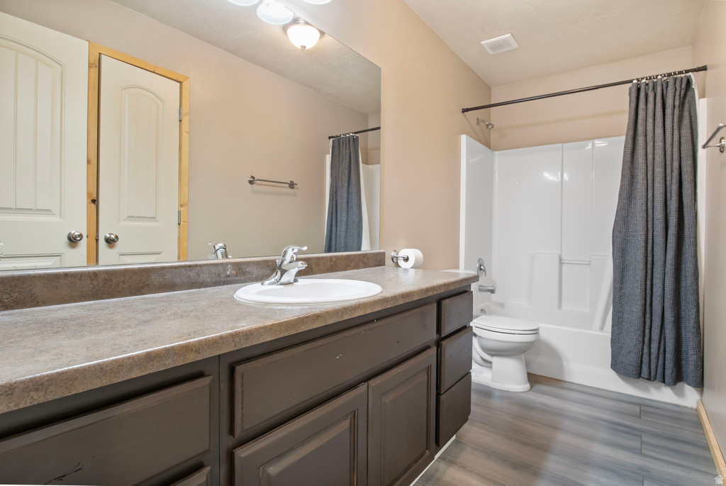 1367 N 150 E Nephi, UT 84648