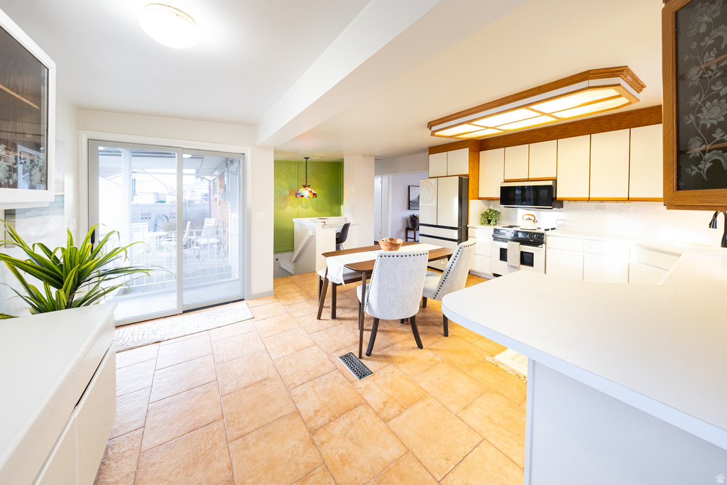 669 W AUBURN DR Salt Lake City, UT 84123