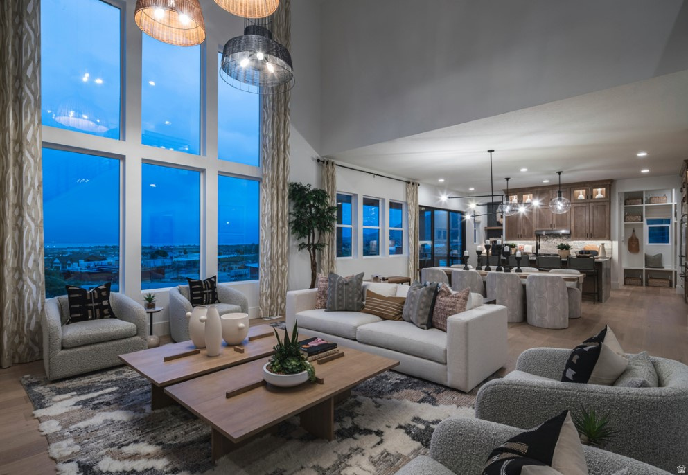 438 N PINNACLE CT #1 Saratoga Springs, UT 84045