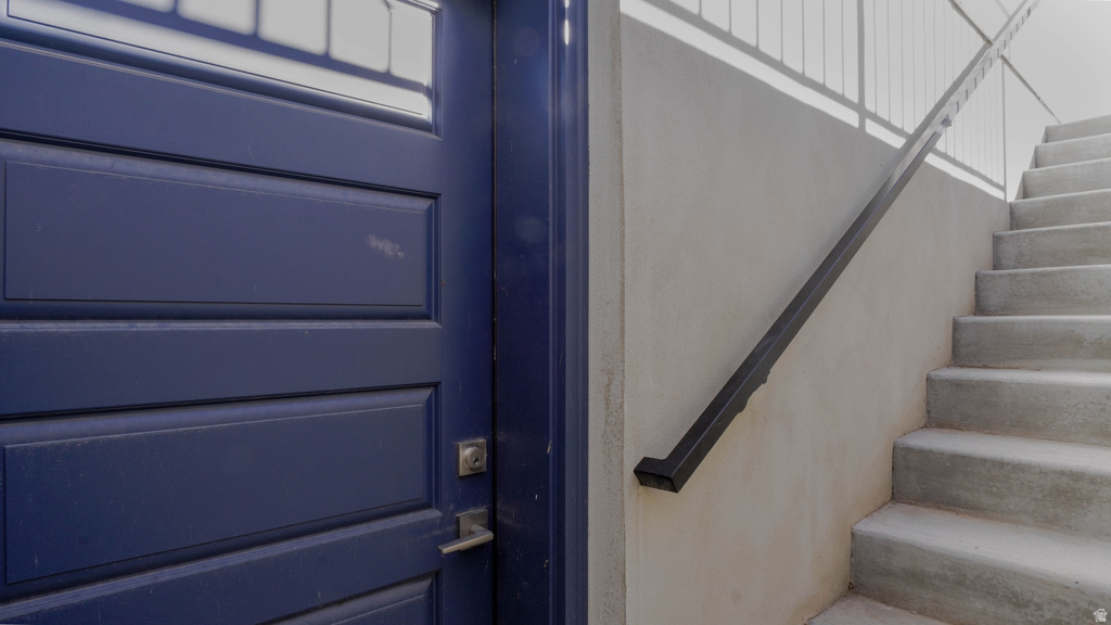 12894 S BERLYNN DR #17 Riverton, UT 84065