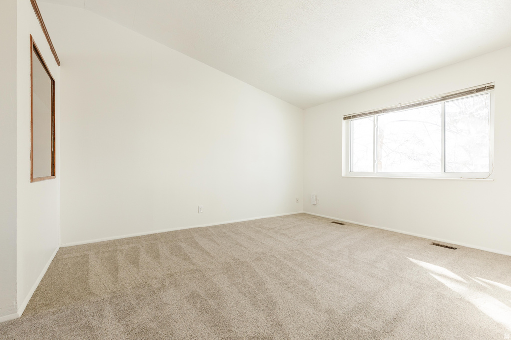 2664 N 330 E North Logan, UT 84341