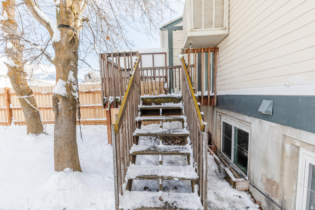 2664 N 330 E North Logan, UT 84341