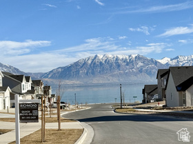 26 SNOWY EGRET AVE #701 Saratoga Springs, UT 84045