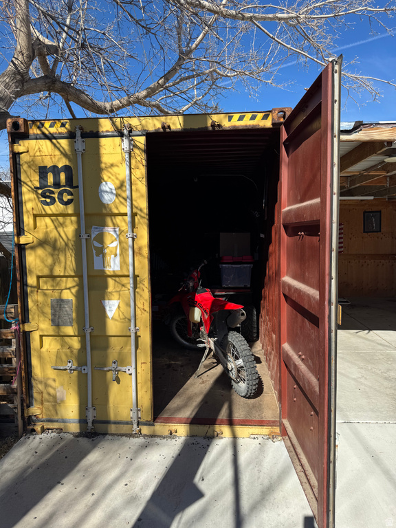 576 W 200 S Tooele, UT 84074