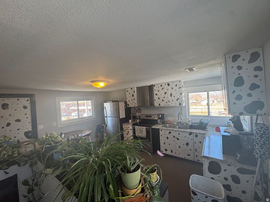 576 W 200 S Tooele, UT 84074