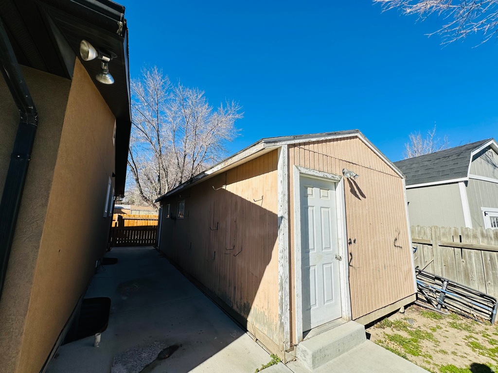 4930 W SHOOTING STAR AVE West Jordan, UT 84081