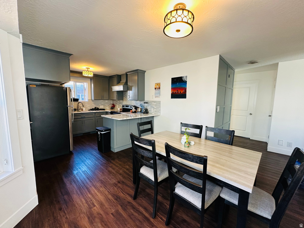 4930 W SHOOTING STAR AVE West Jordan, UT 84081