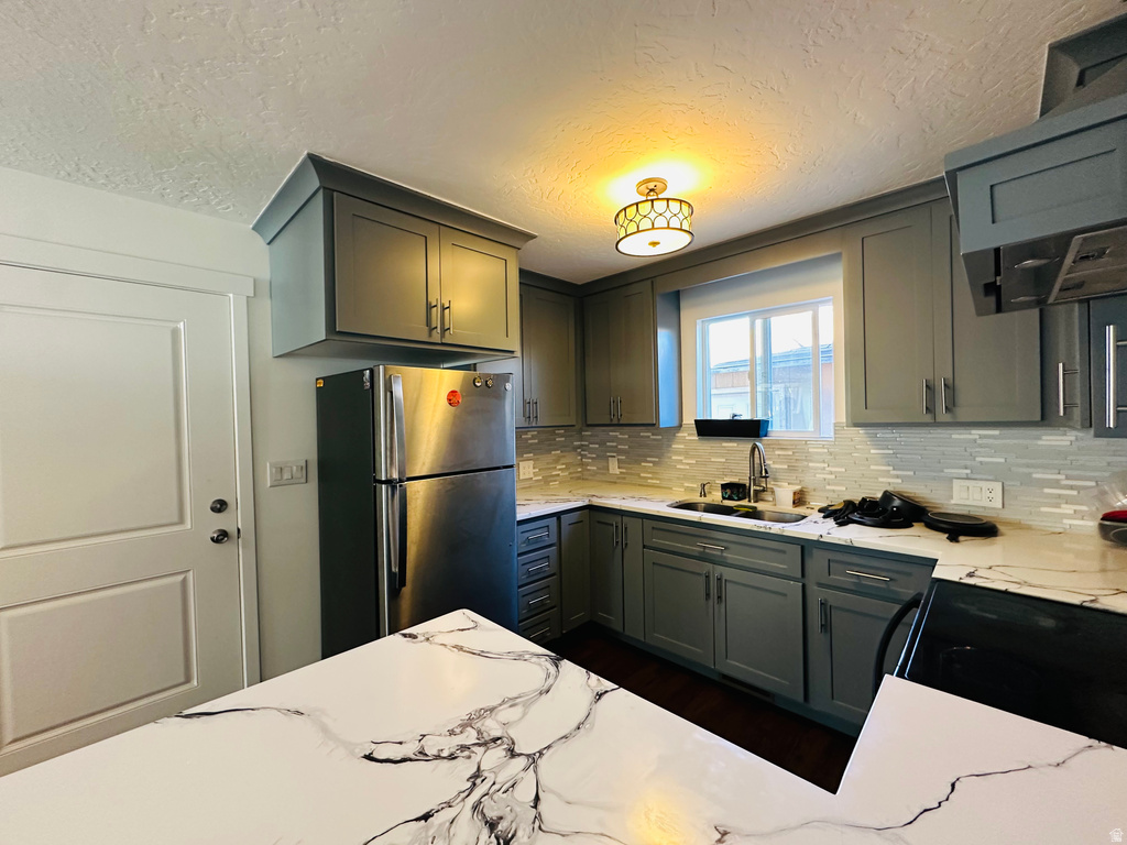 4930 W SHOOTING STAR AVE West Jordan, UT 84081