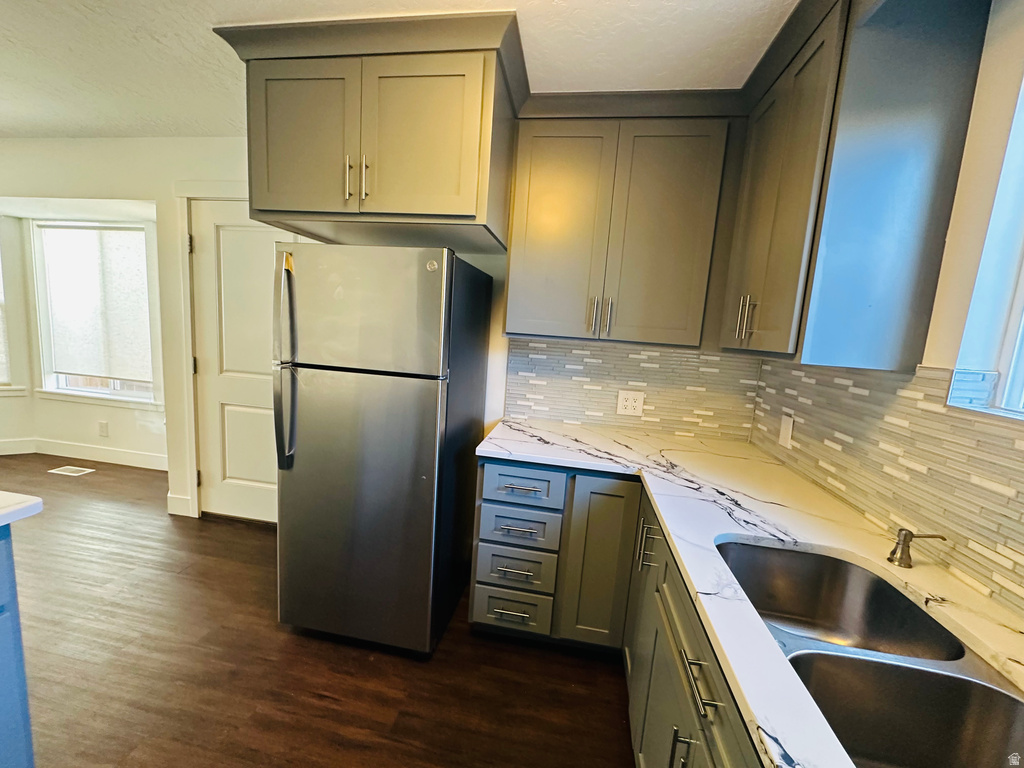 4930 W SHOOTING STAR AVE West Jordan, UT 84081