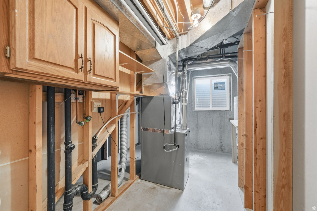 1650 E BUDDING DR Sandy, UT 84092