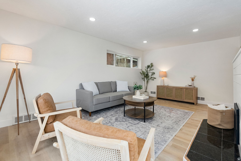 1757 E CAHOON ST Ogden, UT 84401