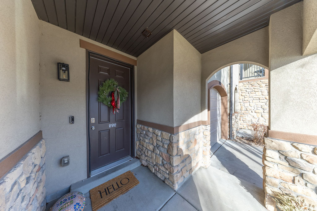 292 W 680 N Centerville, UT 84014