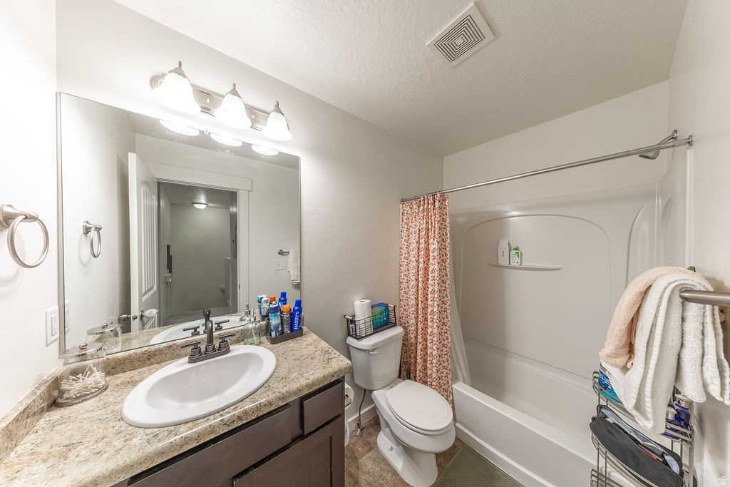 292 W 680 N Centerville, UT 84014