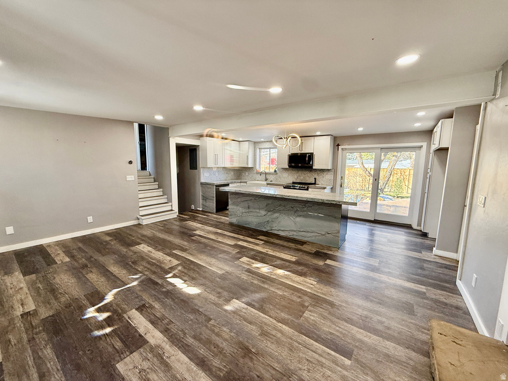 6784 S 1530 E Cottonwood Heights, UT 84121